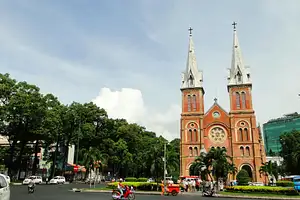 Landmarks of Ho Chi Minh City Half-Day Guided Tour
