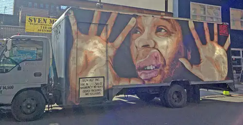 Brooklyn Street Art and Graffiti Guided Tour