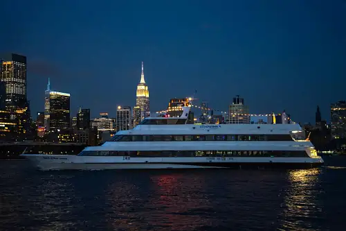 New Jersey Dinner Cruise with NYC Skyline Views