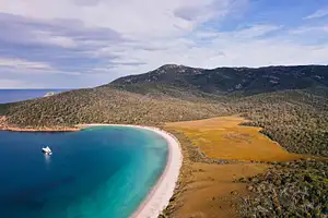 Freycinet Peninsula walking tours